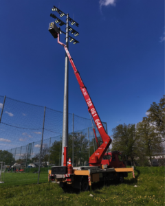 Wymiana oświetlenia na stadionie